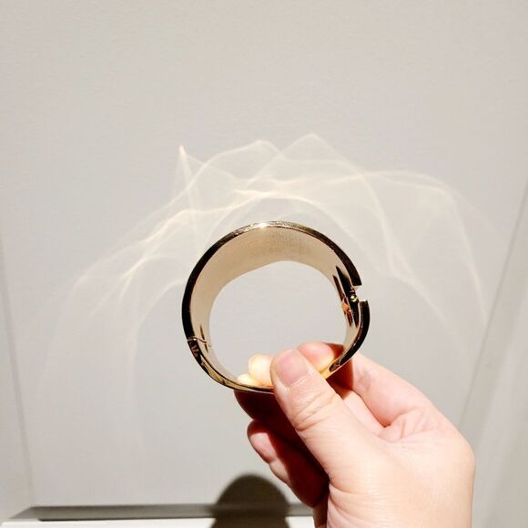 Brand New Top Fashion Plain Gold Bracelet - Picture 7 of 9